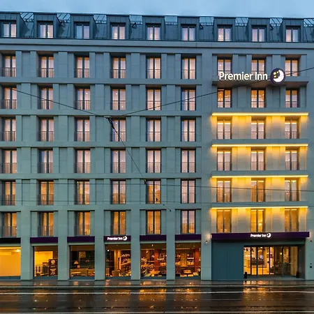 Premier Oper Hotel