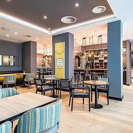 Premier Oper Hotel