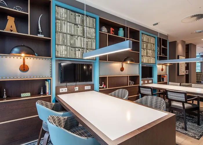 Premier Oper Hotel 3*